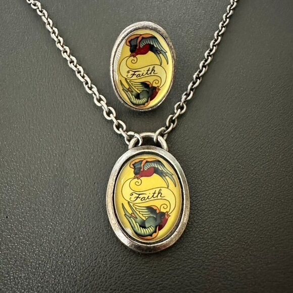 Classic Hardware Tattoo FAITH Swallow Bird Pendant Necklace & Ring Set - Picture 1 of 4